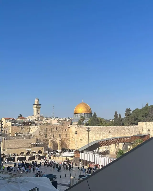 Samirə Qüdsdən fotolar paylaşdı