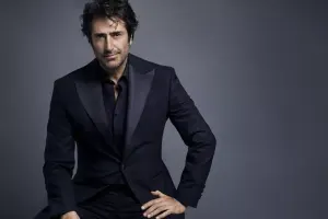 Səhnədən getmə səbəbi: "Tamaşaçılar çox keyfiyyətsiz idi"