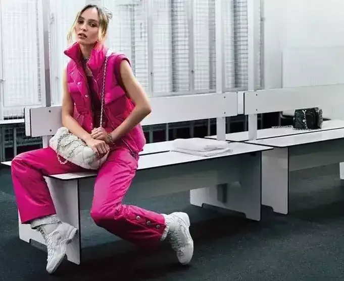 Qalmaqallı aktrisa "Chanel" reklamında