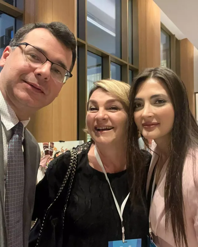 "Şuşada mənə gözəl bir qız yaxınlaşdı və..."