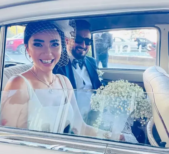 Türkiyəli məşhurun Bakıdakı nikahından görüntülər