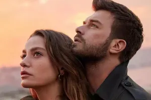 Serenay və Kıvançın yataq otağı səhnəsi gündəm oldu