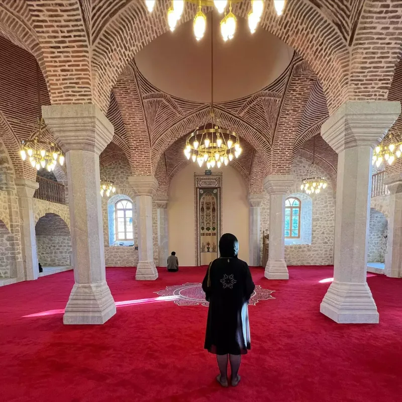 Məlahət Abbasova Şuşada