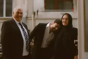 Coninin nənə və babası ilə fotosessiyası