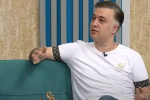 Hüseyn: "İnsanların ailəsini dağıtmaq istəyirsiniz?"