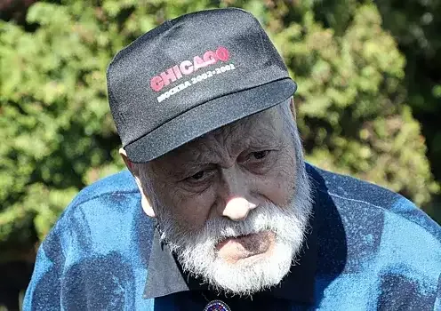 91 yaşlı atasının vəziyyəti ağırlaşdı