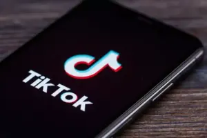 Azərbaycanda "TikTok"un fəaliyyəti bərpa edildi
