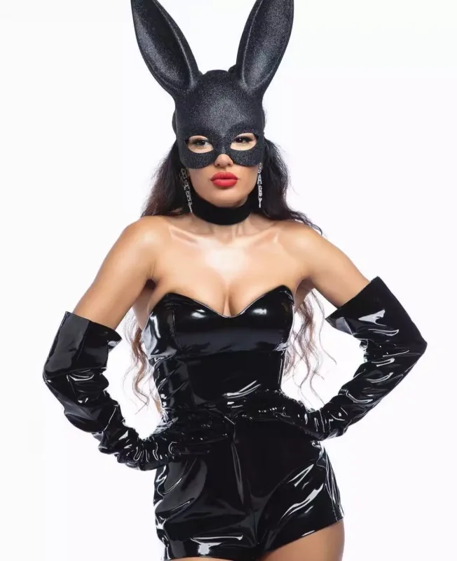 Dilarənin yeni "Playboy" fotoları