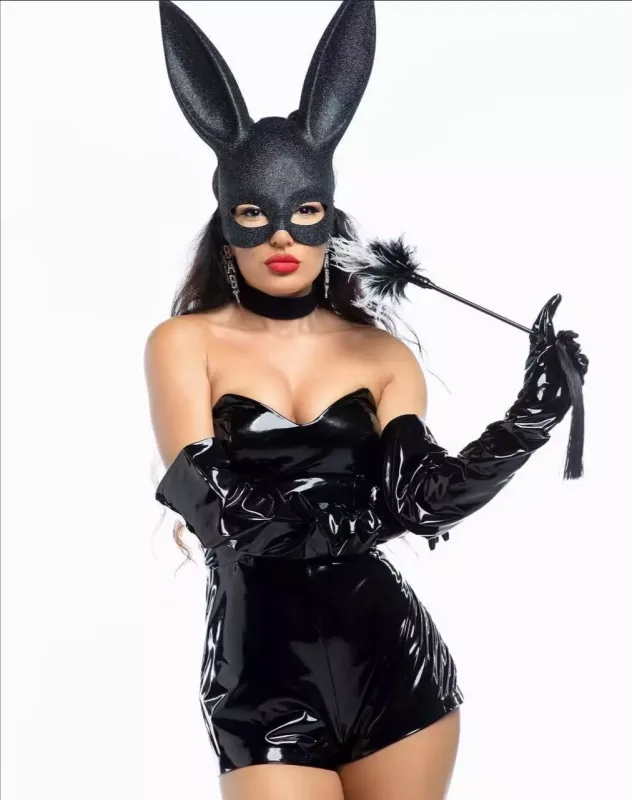 Dilarənin yeni "Playboy" fotoları