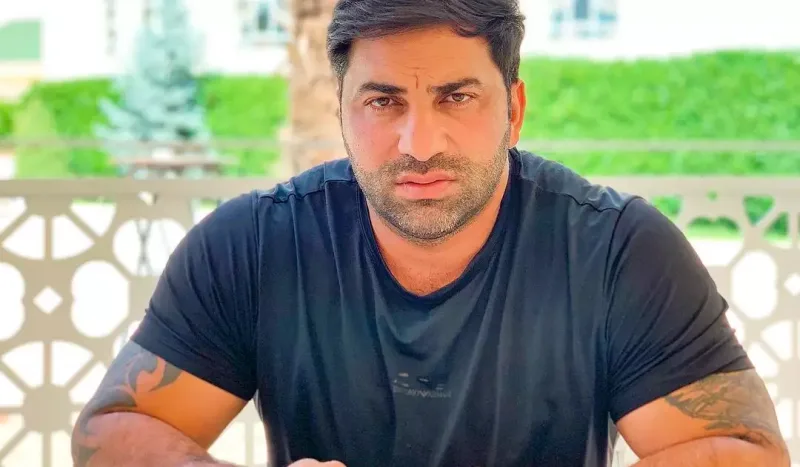 Kamil Zeynallı kövrəldi: "Yarışa çıxanda qızımdan icazə aldım"