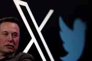 "Twitter" 1 ildə 50 faizdən çox dəyər itirdi