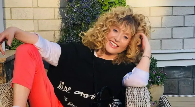 Alla Puqaçova Rusiyadakı qəsrinə qayıtdı