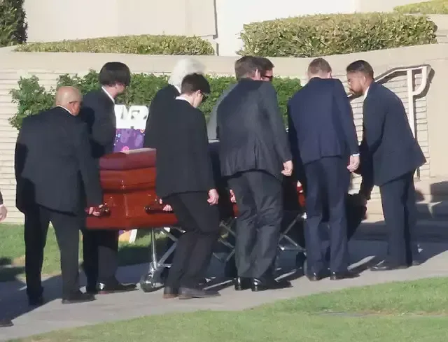 Məşhur aktyorla belə vidalaşdılar