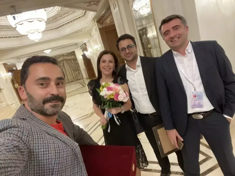 “Ən yaxşı aktrisa” seçildi