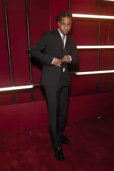 Qala gecədə bir araya gəldilər - Fotolar