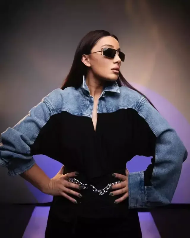 Günayın yeni fotosessiyası