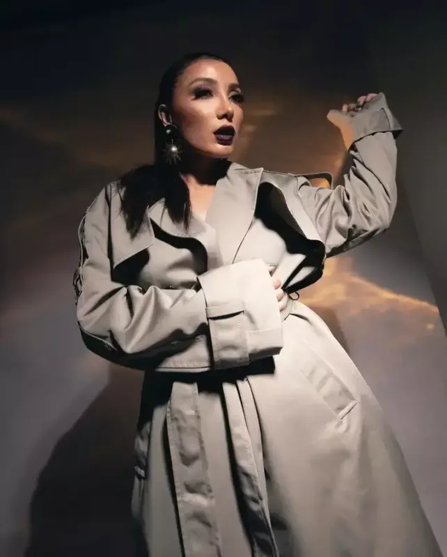 Günayın yeni fotosessiyası