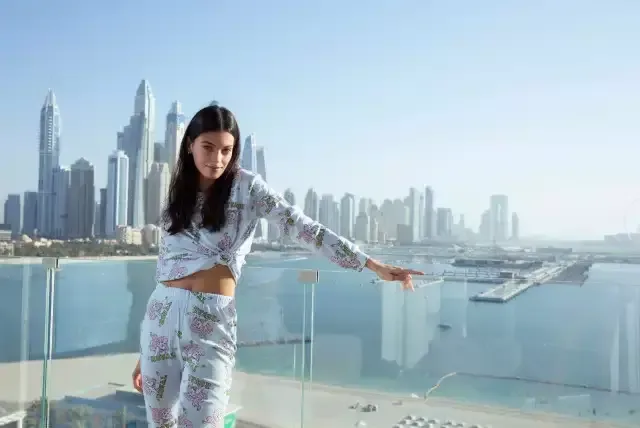 “Dior” onu israilli modellə əvəz etdi