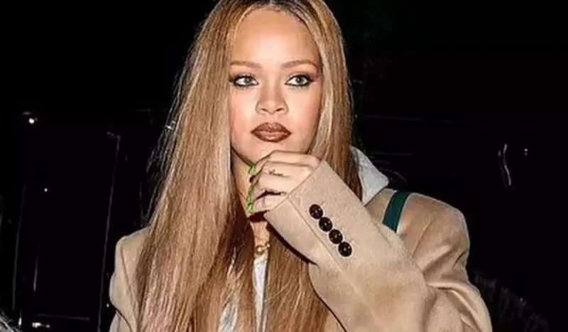 Rihanna imicini dəyişdi