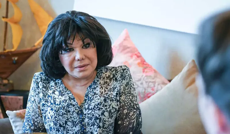 Bu şəklinin cənazəsində olmasını istəyir - Foto