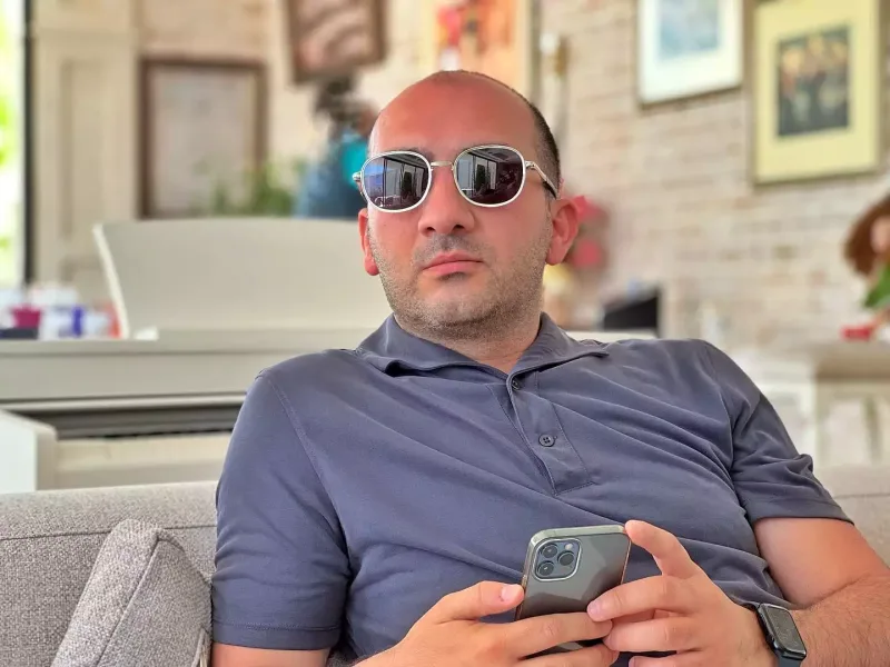 Nicat həyət evinə köçəcək