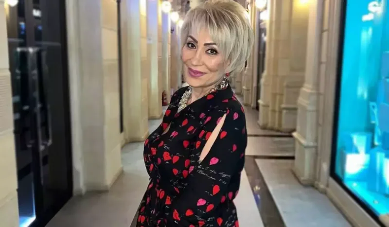 Əməkdar artist evini satır