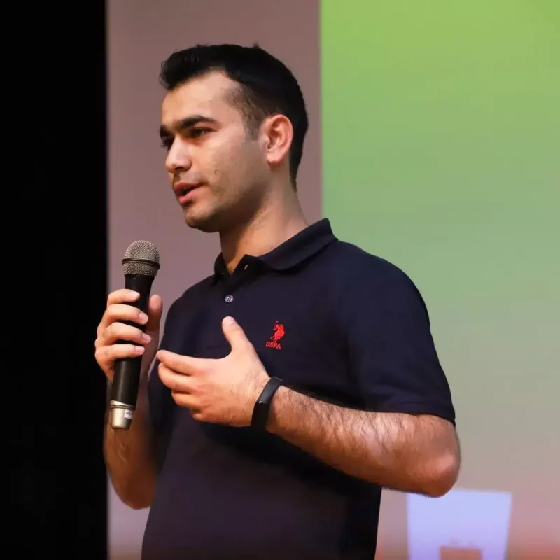 “Bakıda bir çaynik çaya 90 manat aldılar”