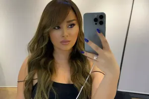 “Biz nə bilək kiminkidir?”