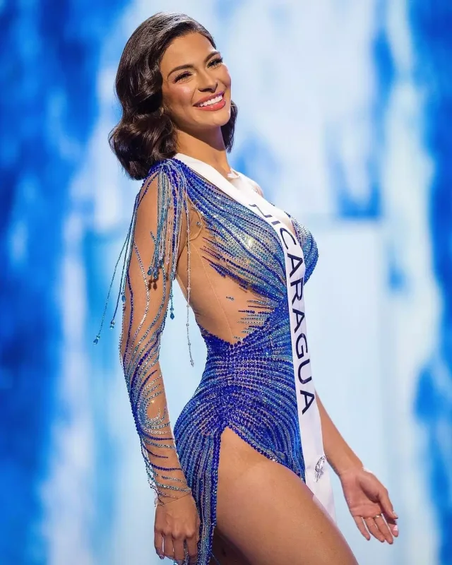 Dünyanın ən gözəl qadını seçildi!