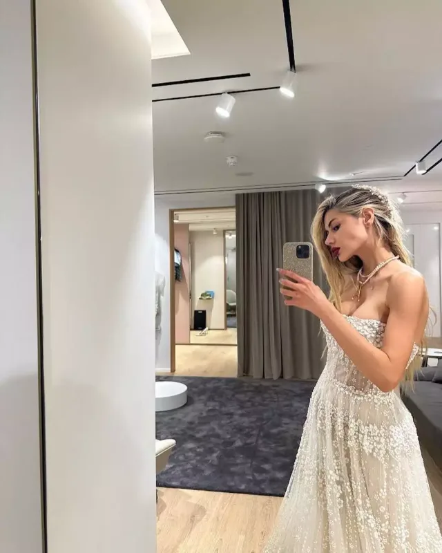 4 ay əvvəl evlənibmiş