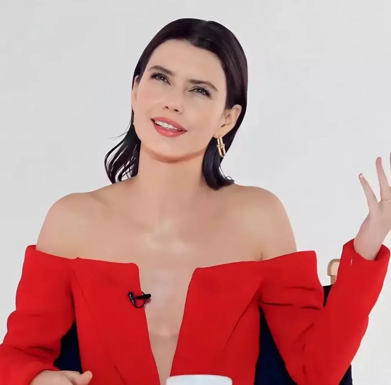 Bir-birilərini təkrarladılar