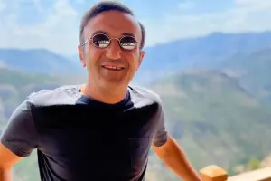 Yenidən “Survivor”a gedir