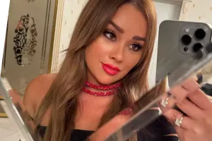 Xatirə yeni görünüşü ilə diqqət çəkdi