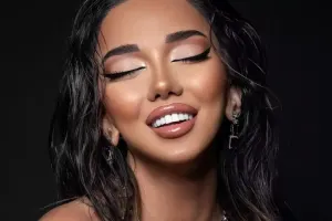 Mehinin fotoları “Bazaar Vietnam”da