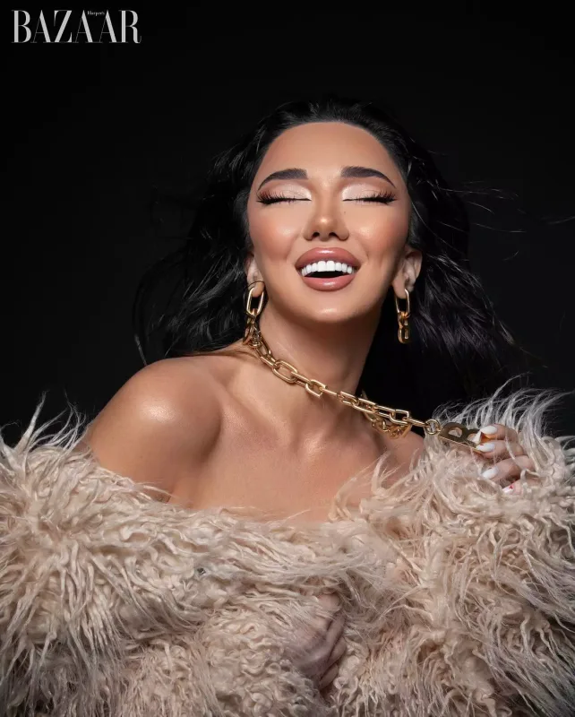 Mehinin fotoları “Bazaar Vietnam”da