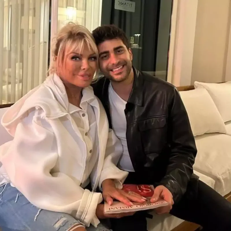Ajda “Kızılcık şerbeti”ndə