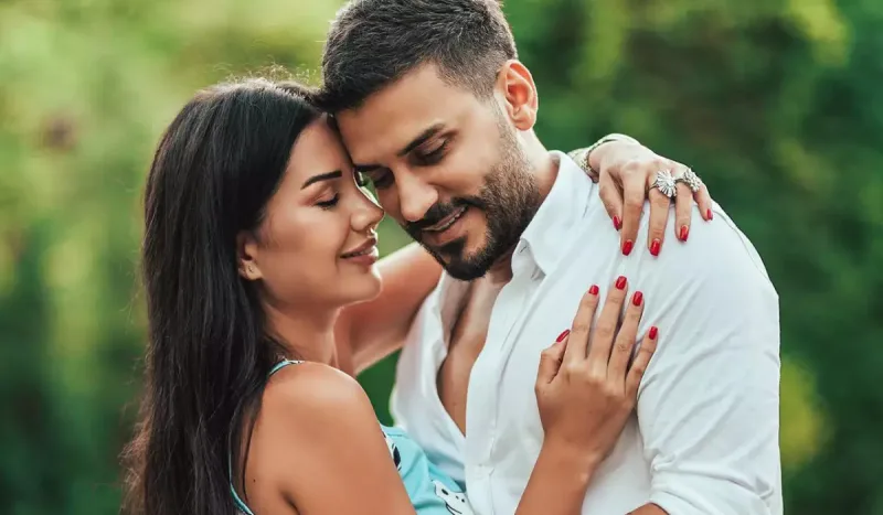 Engin Dilanı döyürmüş...