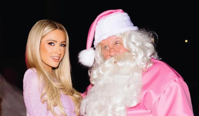 Hiltonların çəhrayı Şaxta babası…