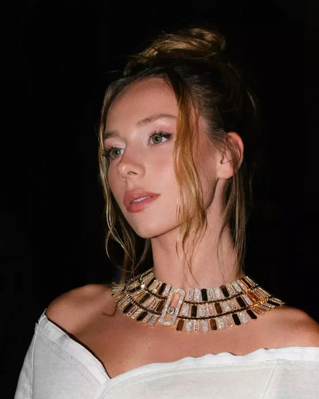 Ester qaraşın oldu