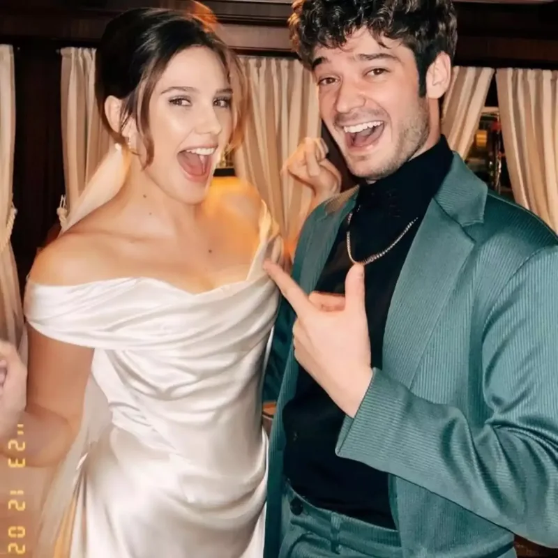 “Məşhurların sevgilisi” evləndi...