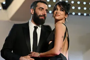 Dua sevgilisindən ayrıldı