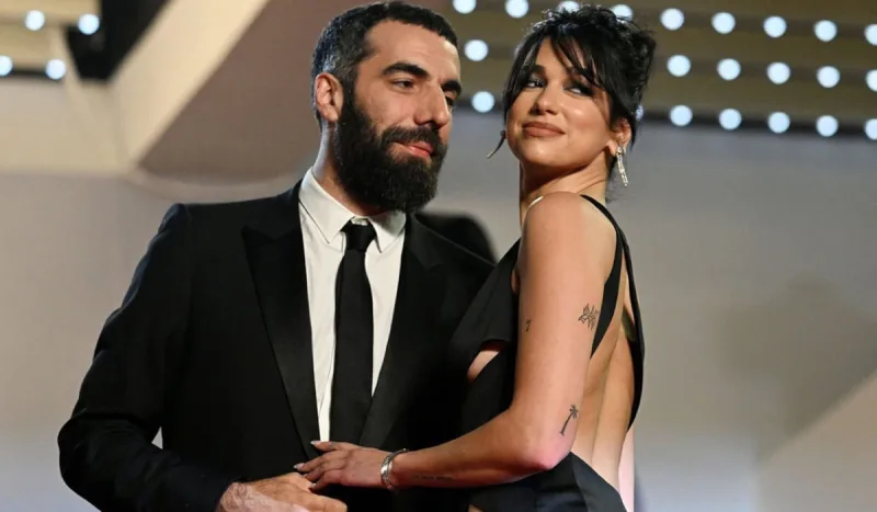 Dua sevgilisindən ayrıldı