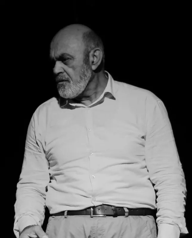 “M.Teatr” üçün yardım çağırışı