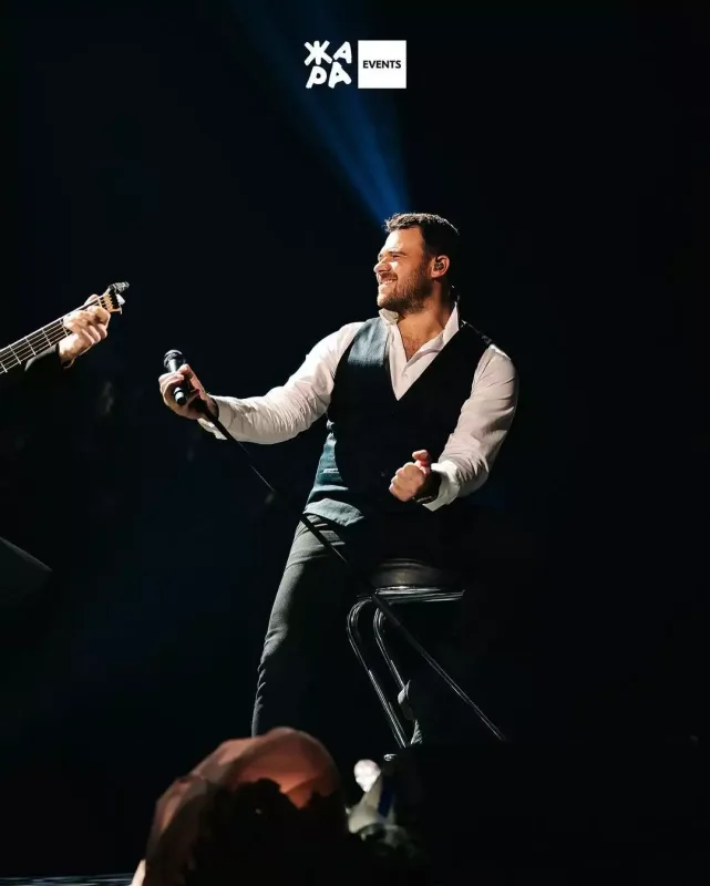 Emin Bakıda konsert verdi