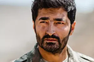 “Sən boyda boşluğu gizlədə bilmirəm”