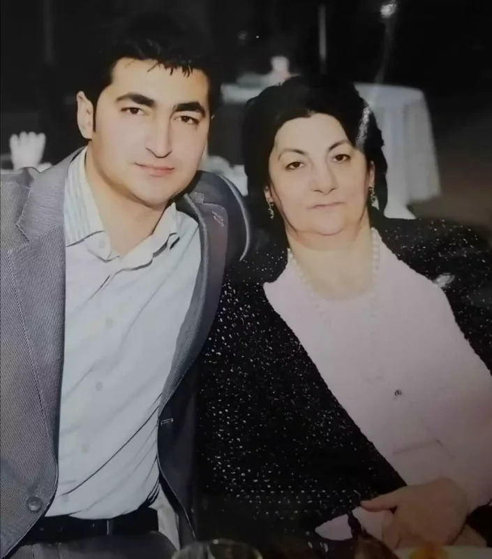 “Sən boyda boşluğu gizlədə bilmirəm”