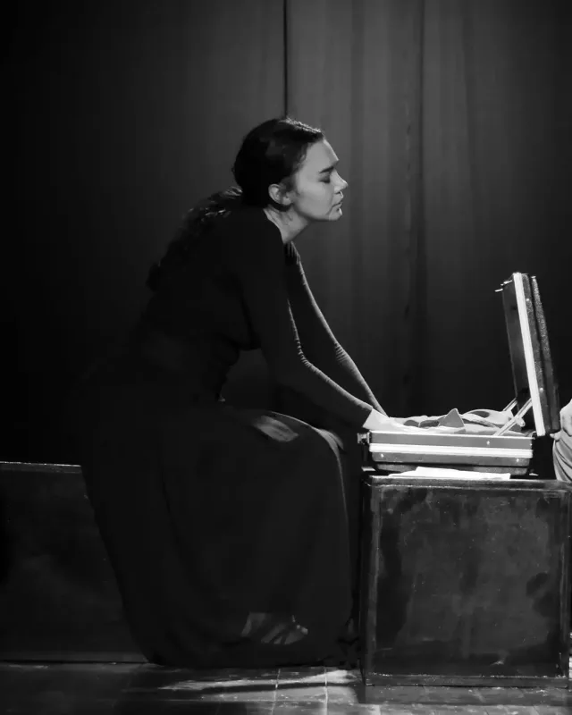 “Başqasını anlamaq istəyirsənsə…”