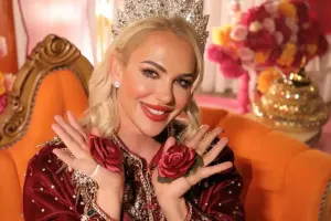 “Survivor”dan öncə xınayaxdı etdi