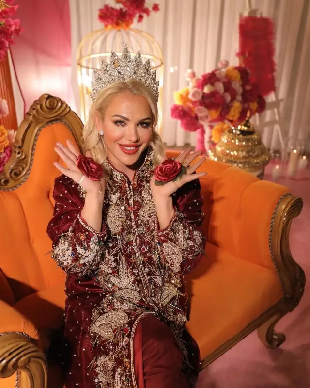 “Survivor”dan öncə xınayaxdı etdi