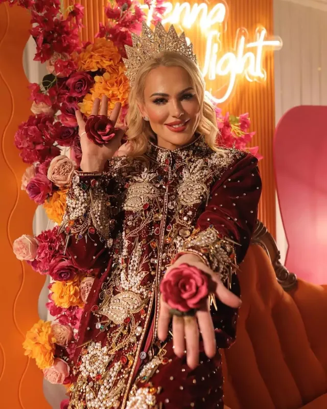 “Survivor”dan öncə xınayaxdı etdi